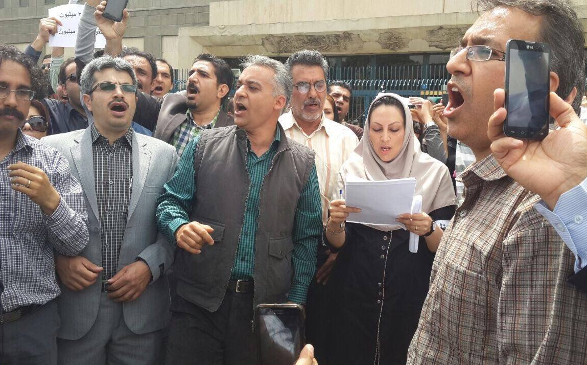 گفتگو با سحر ظهوری و شیوا عاملی‌راد، دو تن از فعالین صنفی معلمان/ محمد حبیبی