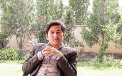 خشونت امری غیرانسانی است؛ در گفتگو با حسین بیوک فعال اجتماعی افغانستانی/گفتگو از ماری محمدی